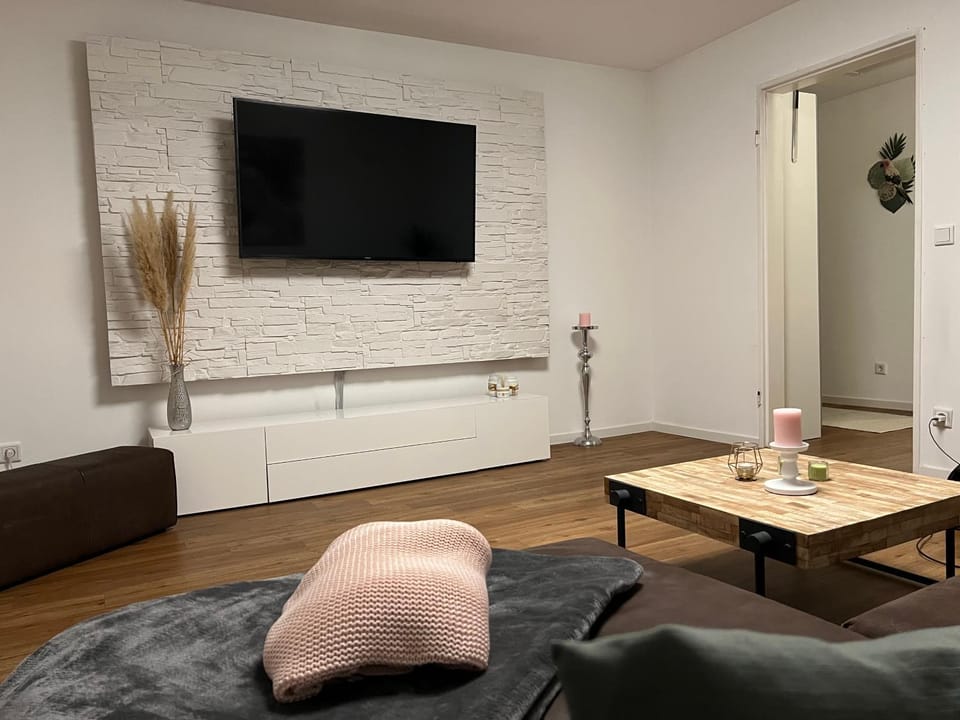 TV and multimedia, Living room