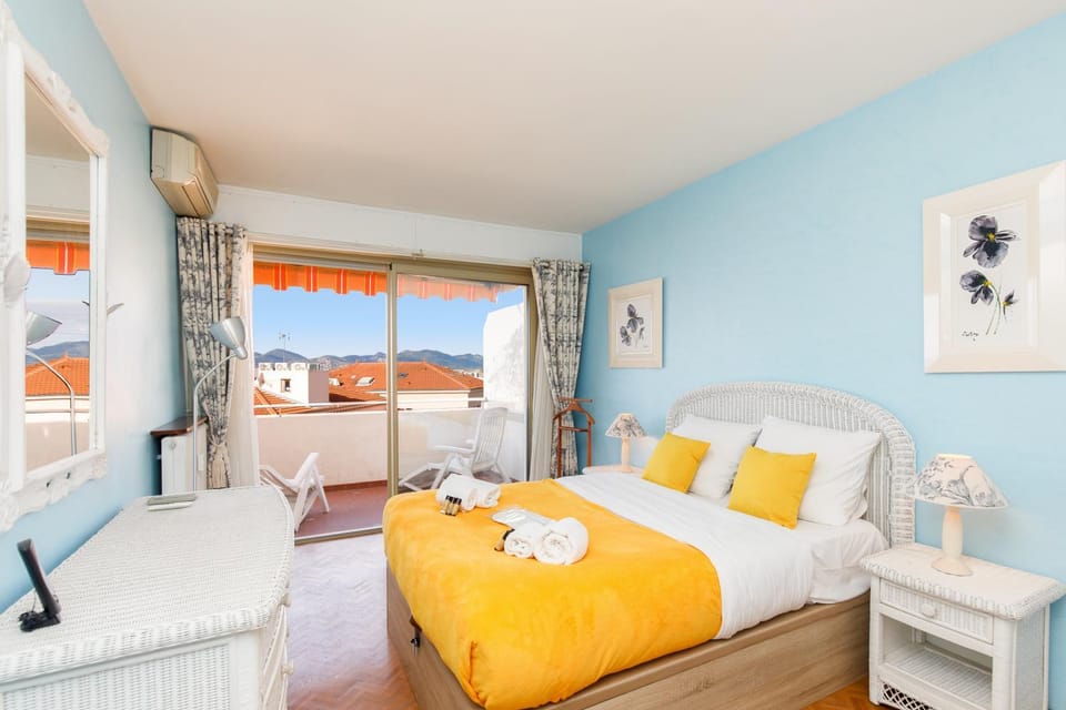 Gabriel YourHostHelper Apartment in Cannes