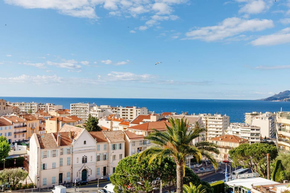 Gabriel YourHostHelper Apartment in Cannes