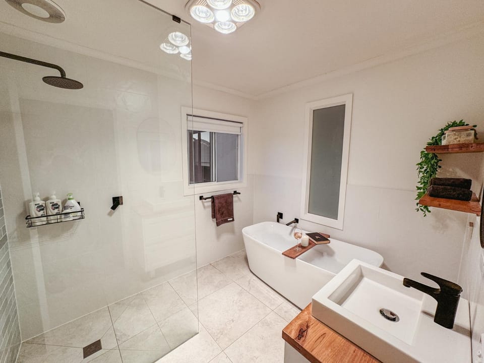Shower, Bathroom, Bath