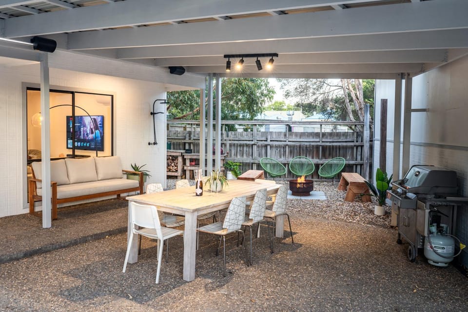 Shower, Patio, BBQ facilities