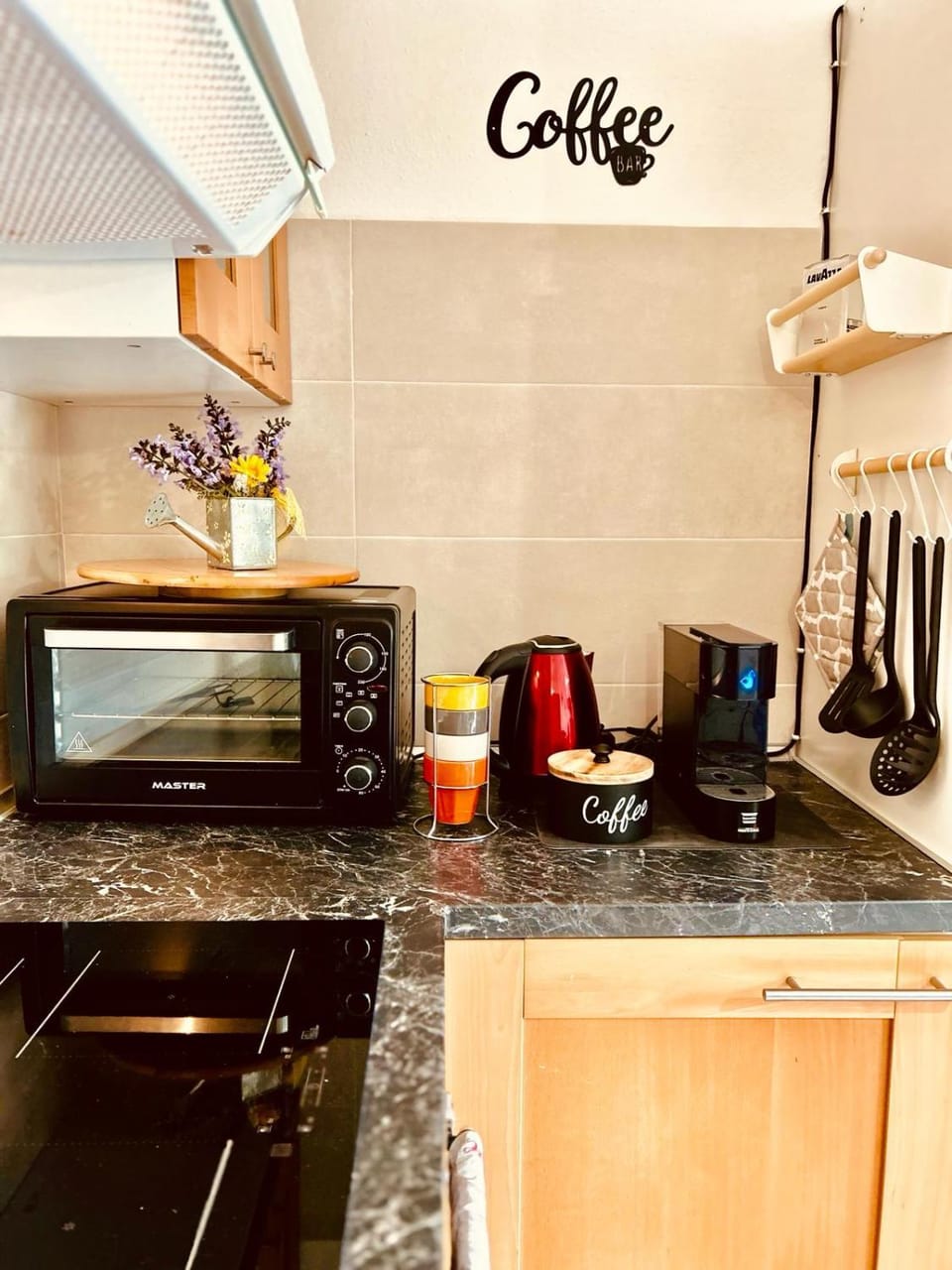 Coffee/tea facilities, pet friendly