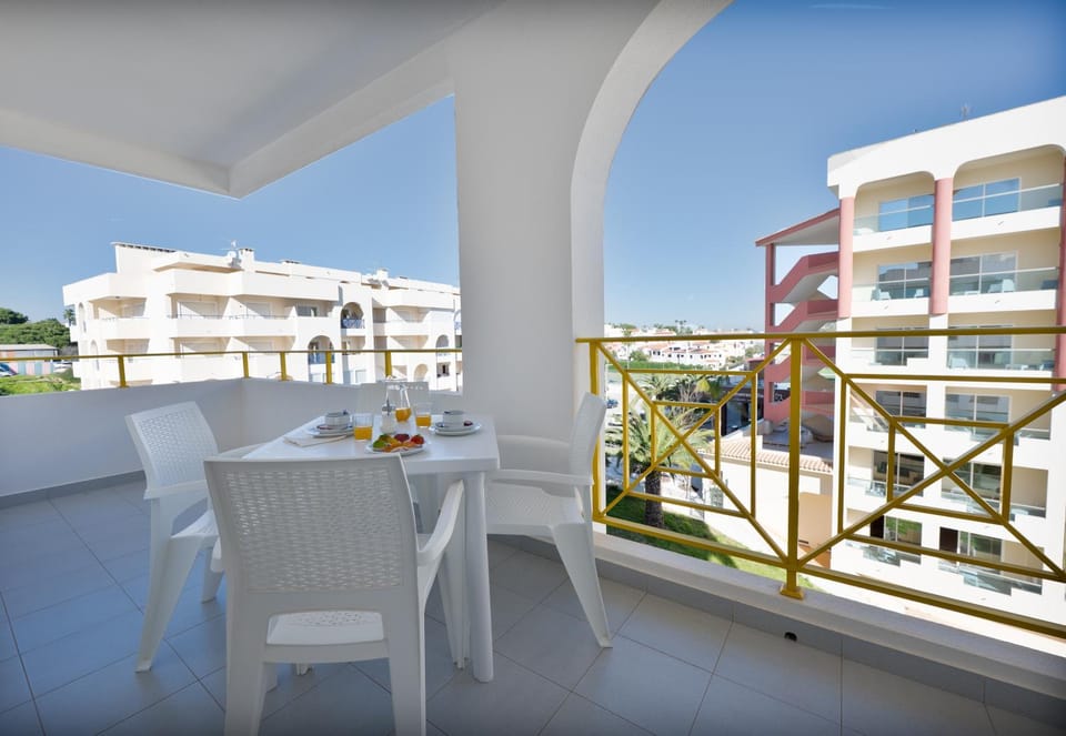 Bird's eye view, Balcony/Terrace, Dining area