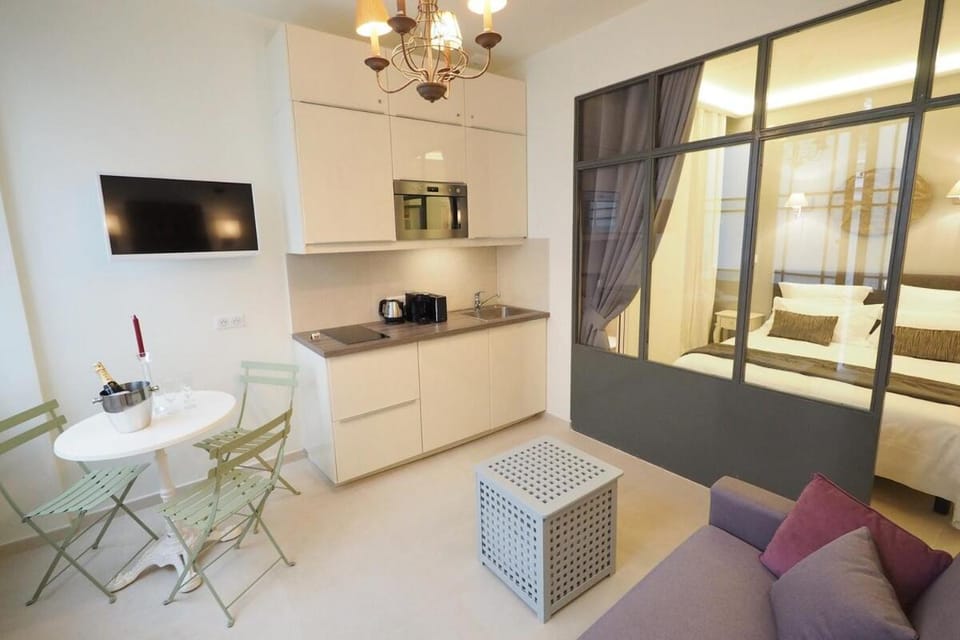 Saint germain cosy Apartment in Paris