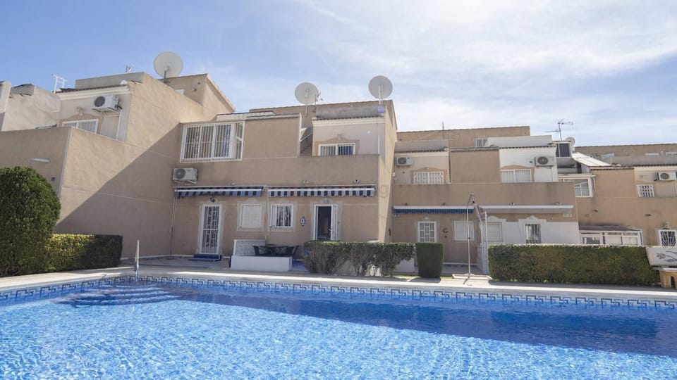 The Triana Townhouse Villa in Vega Baja del Segura