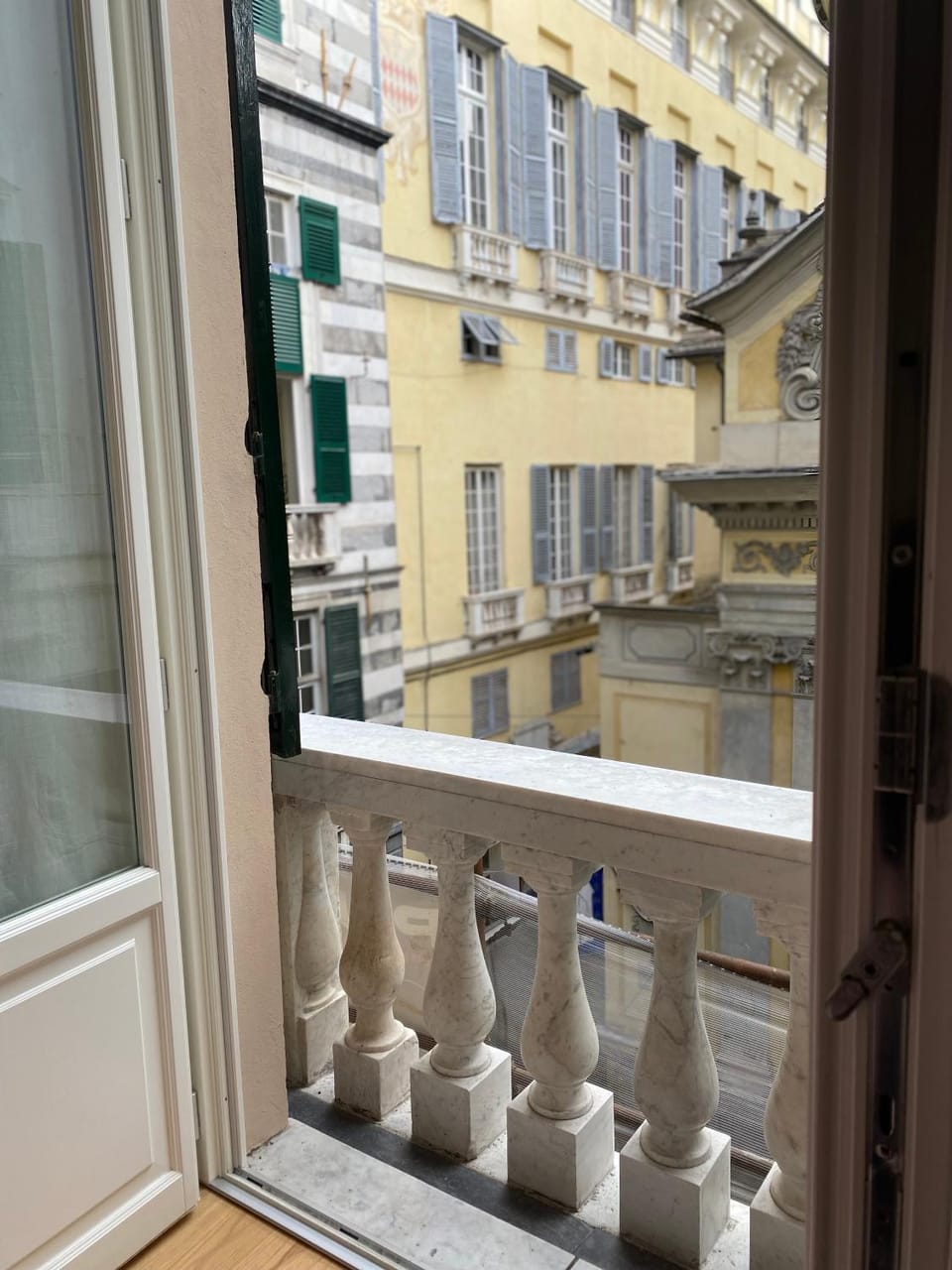 Property building, Day, View (from property/room), Balcony/Terrace