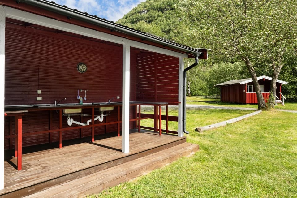 Communal kitchen, kitchen