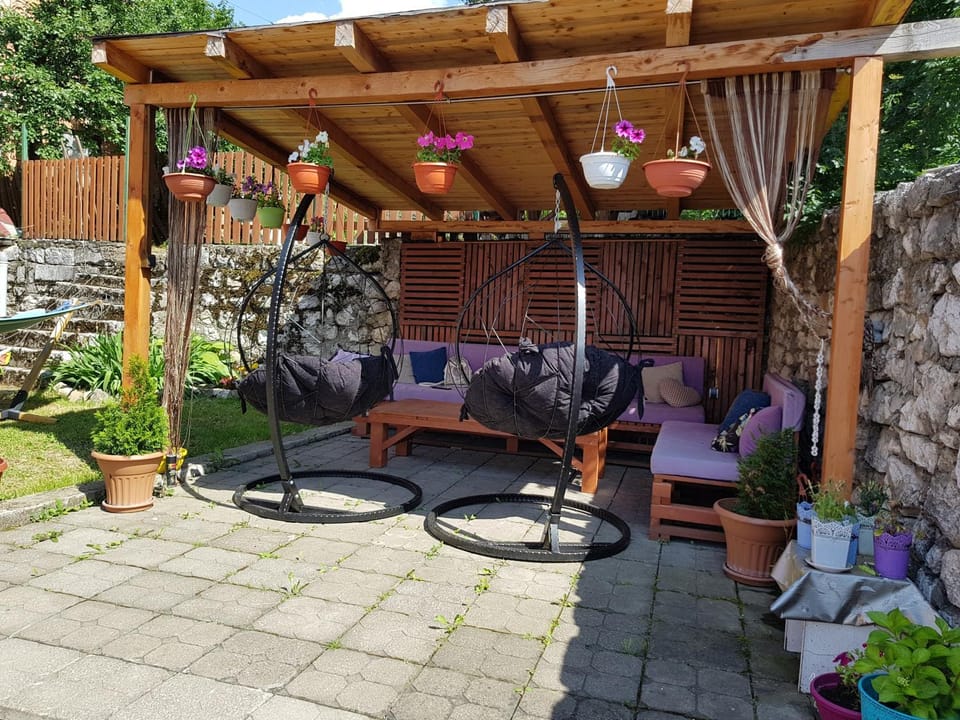 Patio, Garden, Balcony/Terrace, Seating area, Dining area