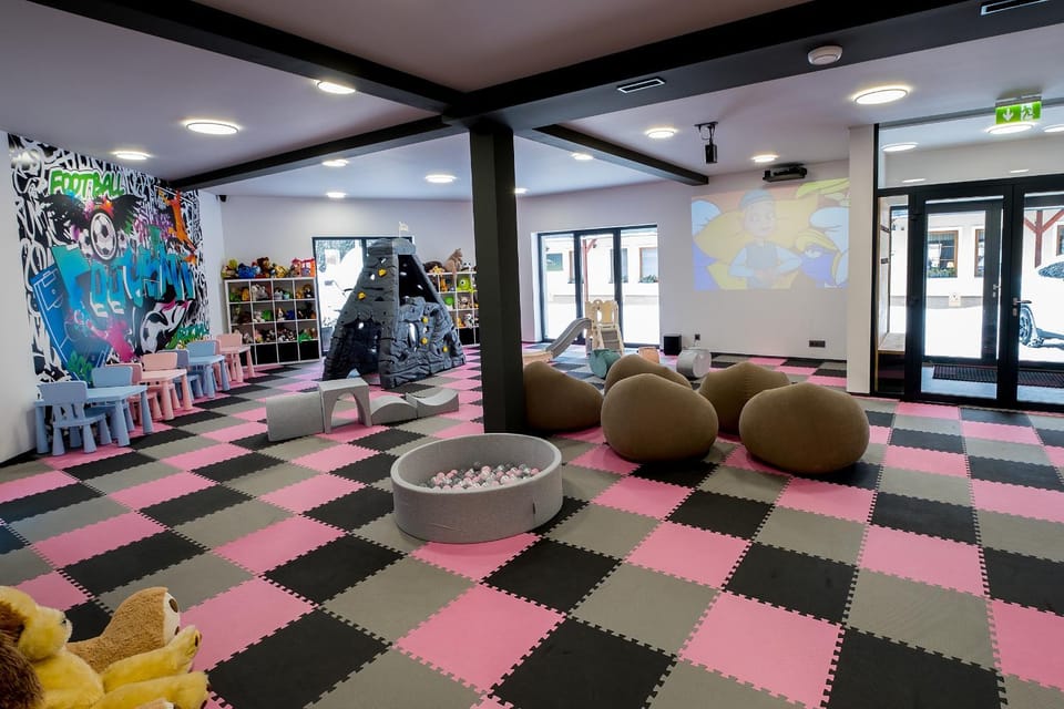 Children play ground, Kids's club