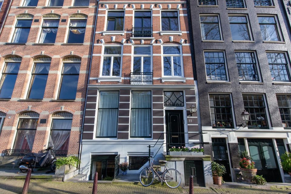 B&B Blossom Bed and Breakfast in Amsterdam
