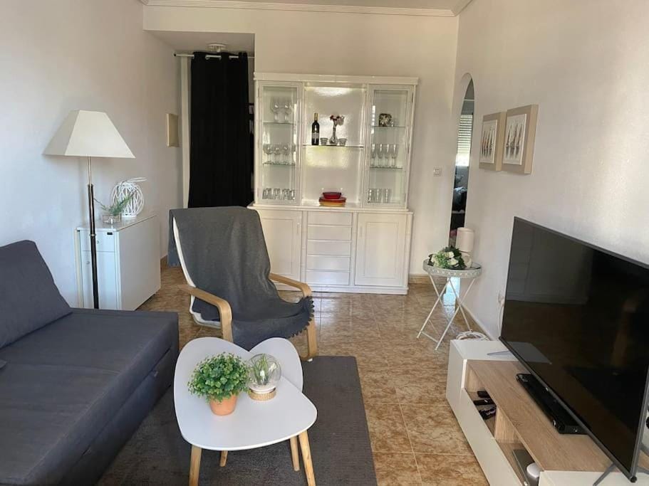 Lovely bungalow with two big terrasses Apartment in Vega Baja del Segura