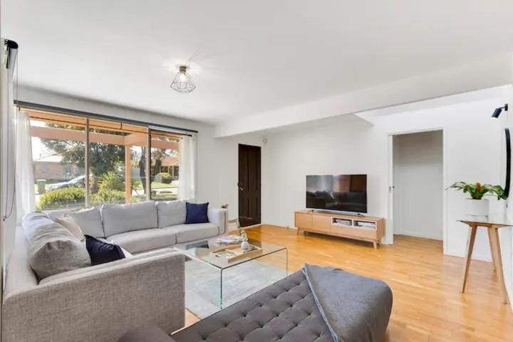 Beachside Serenity Apartment in Mornington