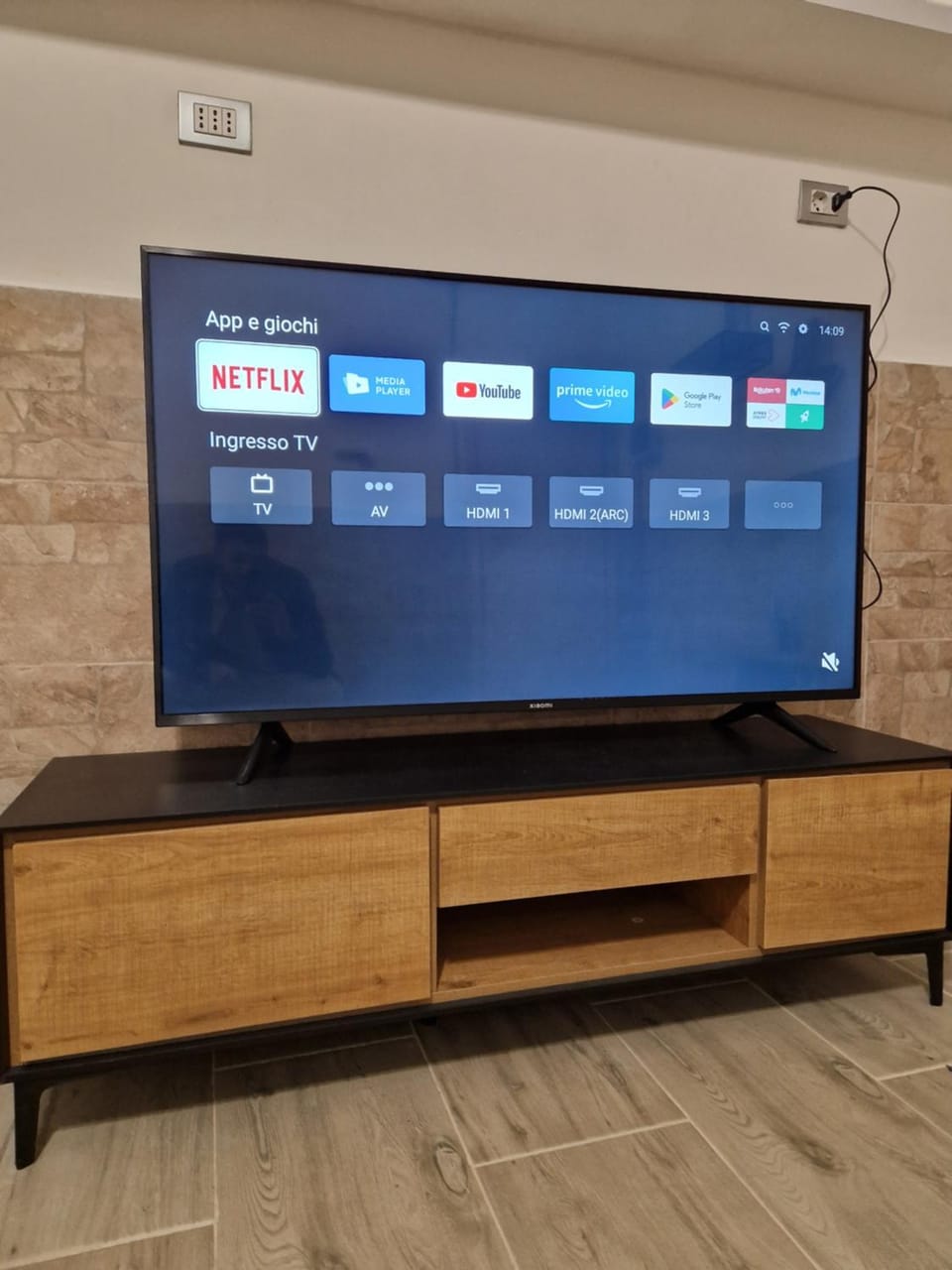 Communal lounge/ TV room, TV and multimedia, Evening entertainment