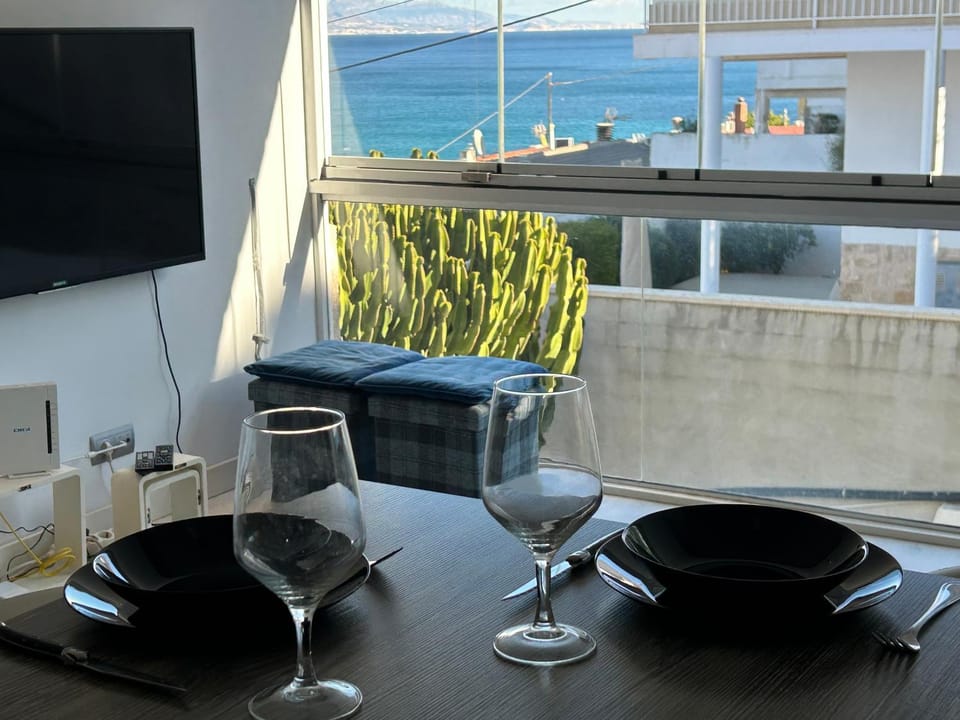 Refugio Relax ~ Playa San Juan Apartment in Alicante