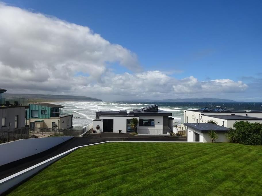 Portstewart Sea View Strand House House in Portstewart