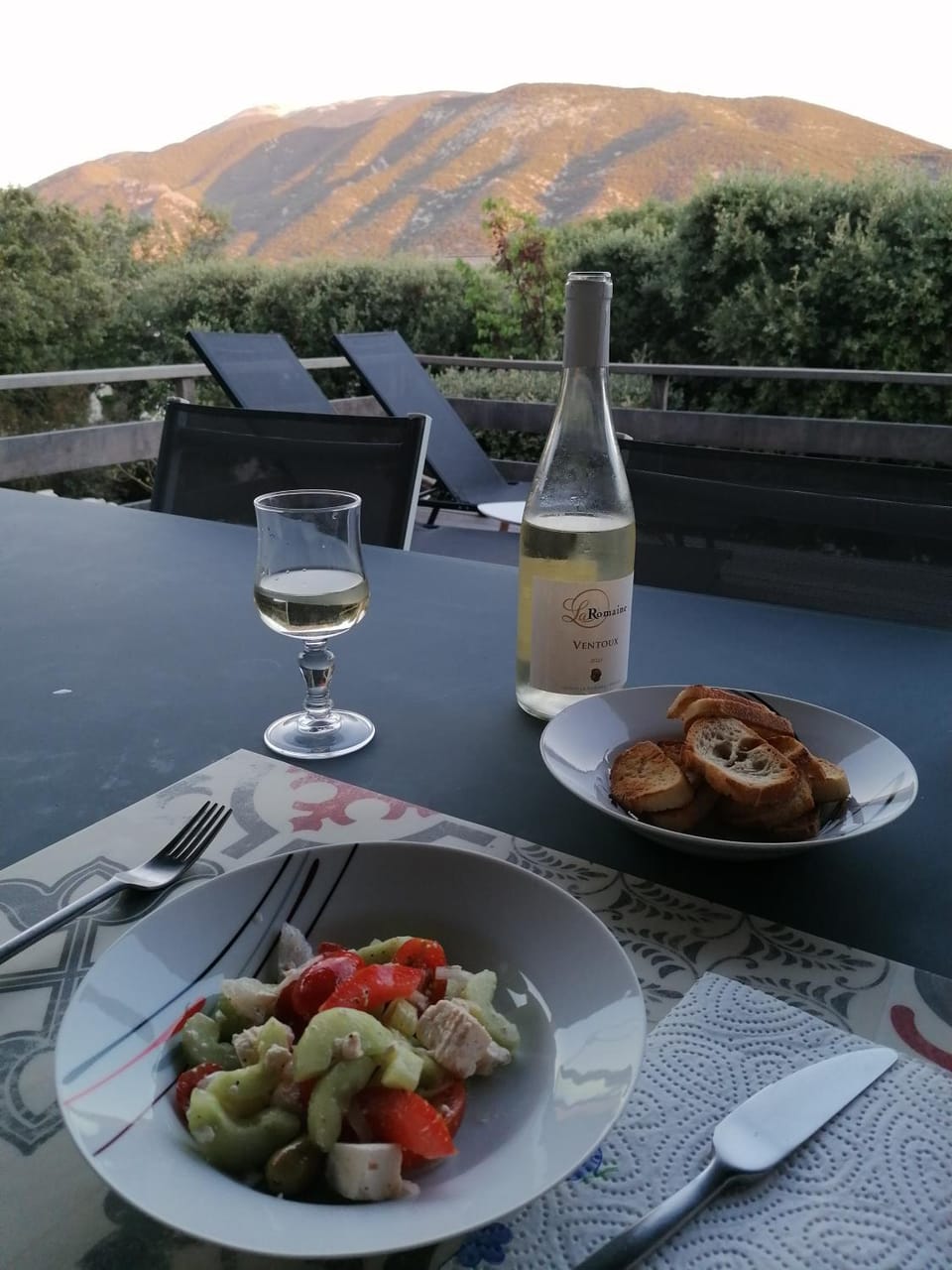 Natural landscape, Dining area, Mountain view