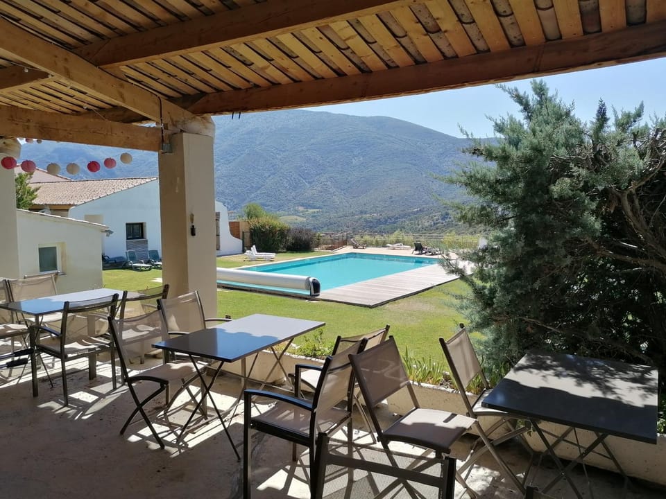 Mountain view, Pool view, sunbed