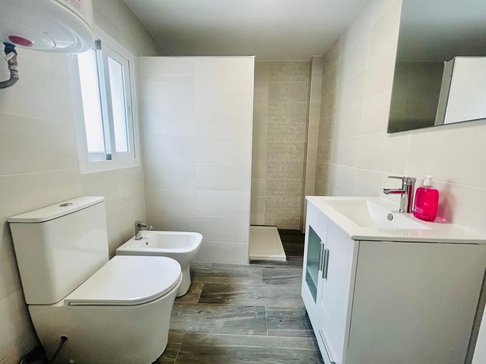 Grand studio Huelin Apartment in Malaga