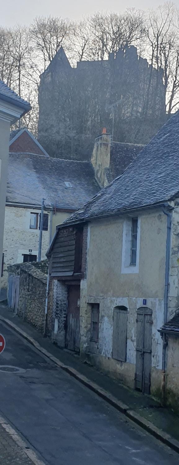 AU 100 Pâty House in Nogent-le-Rotrou