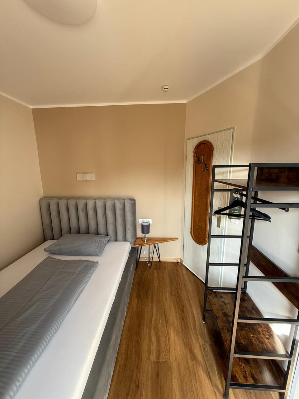 Bed, Bedroom, wardrobe