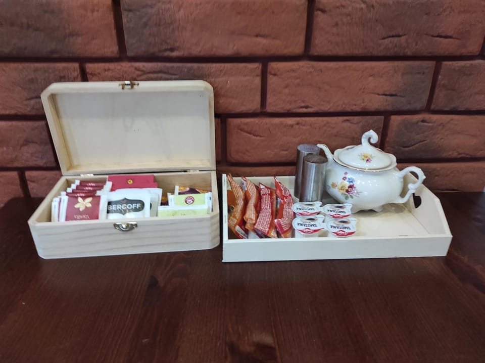 Coffee/tea facilities, Kitchen or kitchenette, Food and drinks