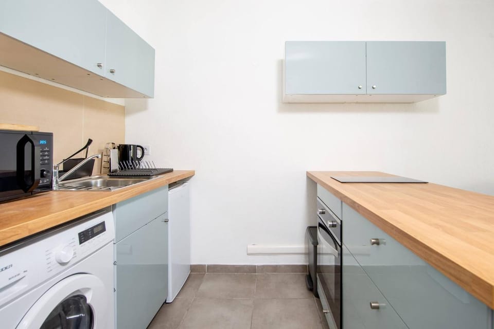 Kitchen or kitchenette, Other