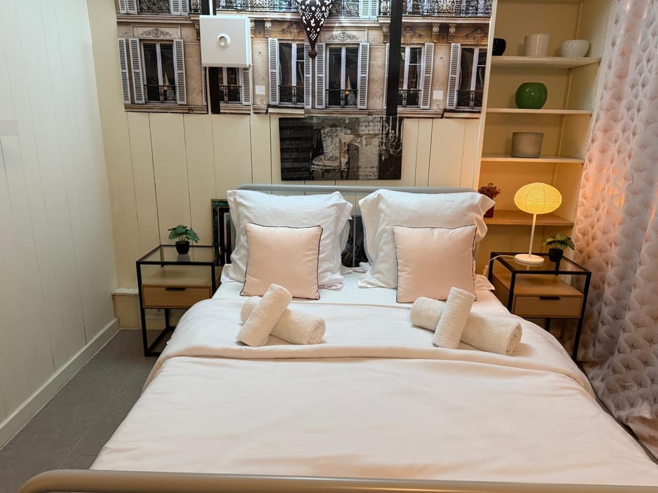 Amy Apartment in Paris