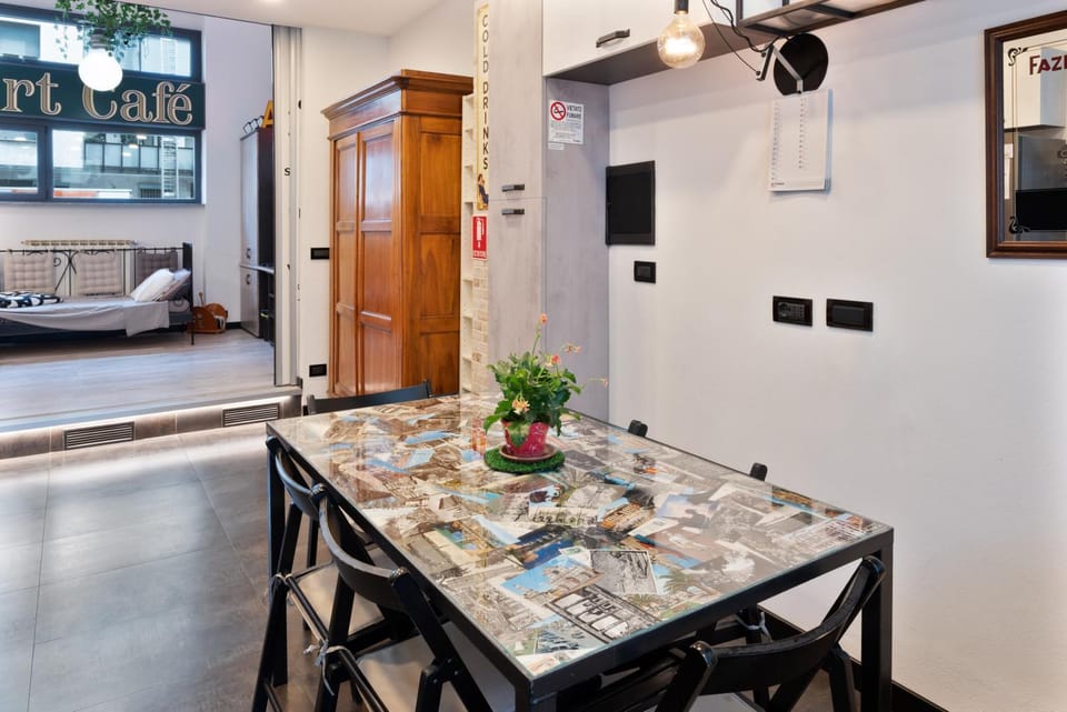 Art Café Tulipani Apartment in Milan