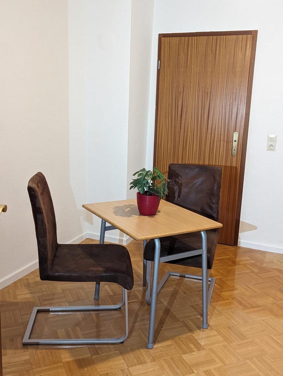 Haus mit 4x Zimmern und mit Garten Vacation rental in Baden-Baden