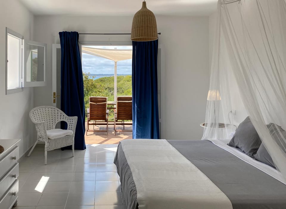 Bed, Balcony/Terrace, Bedroom