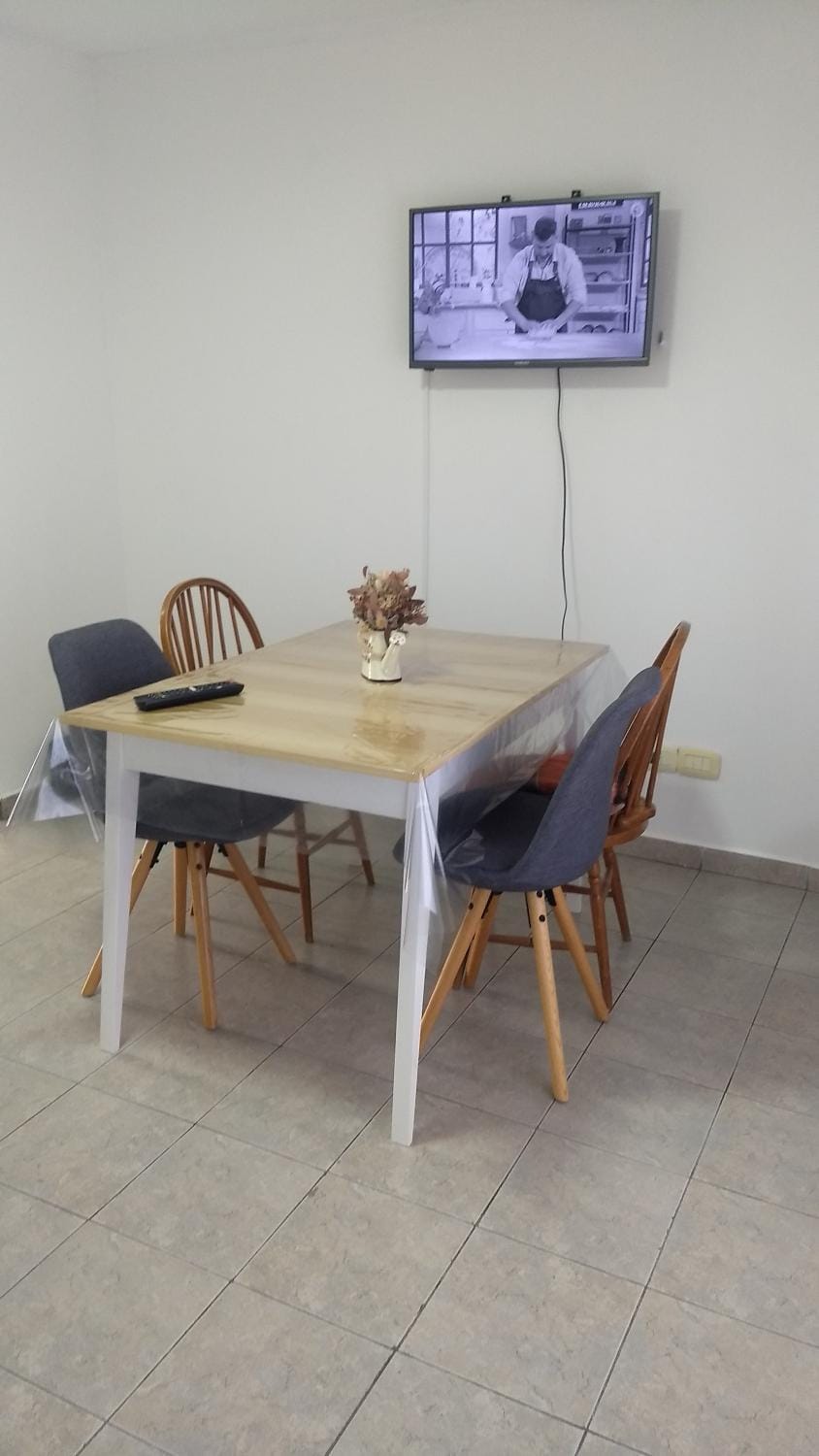 TV and multimedia, Dining area