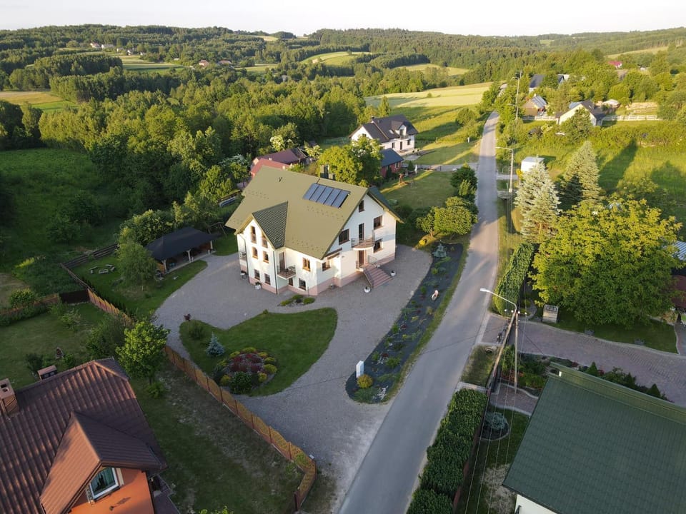 Property building, Neighbourhood, Bird's eye view
