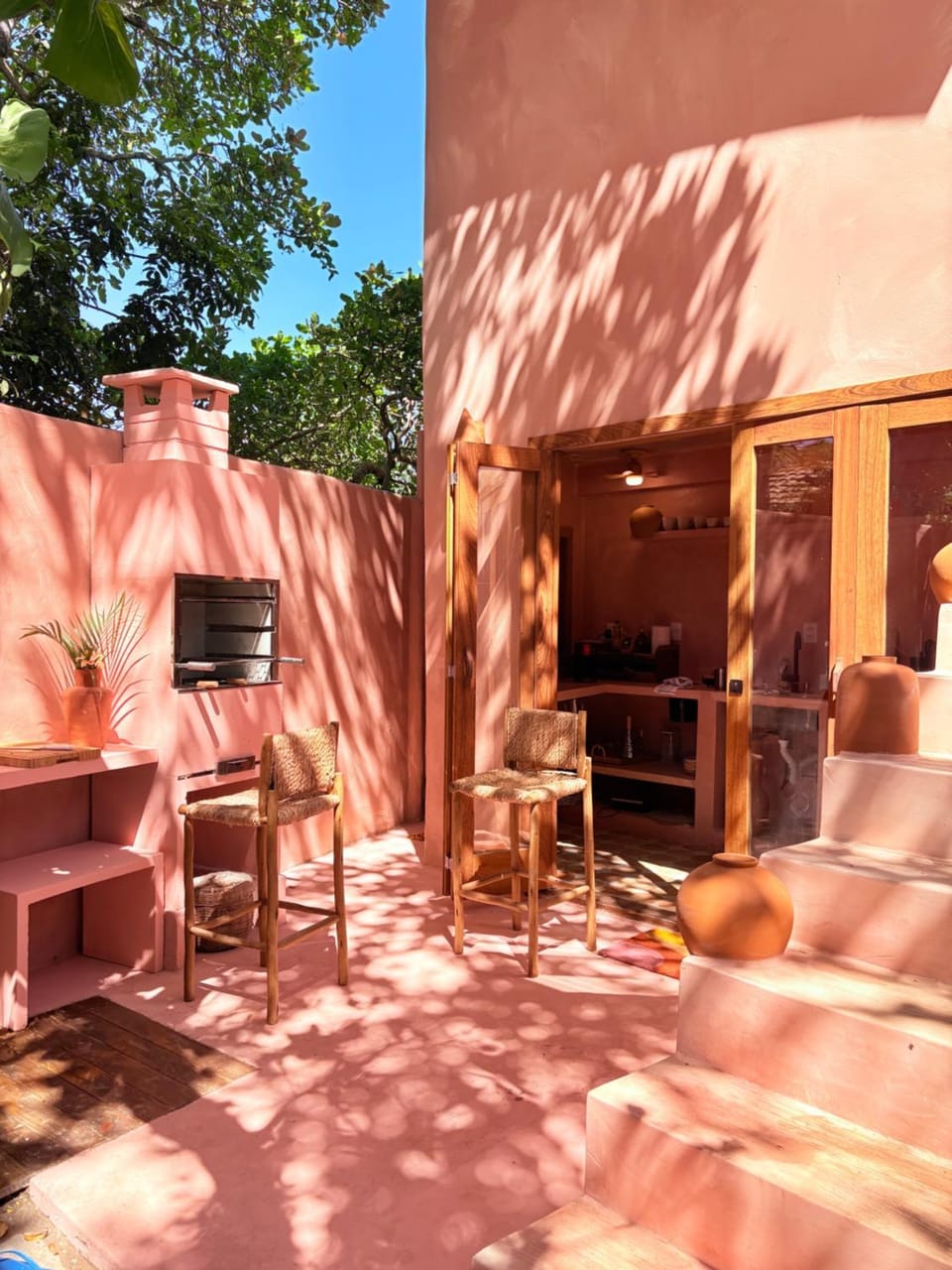 Patio, BBQ facilities
