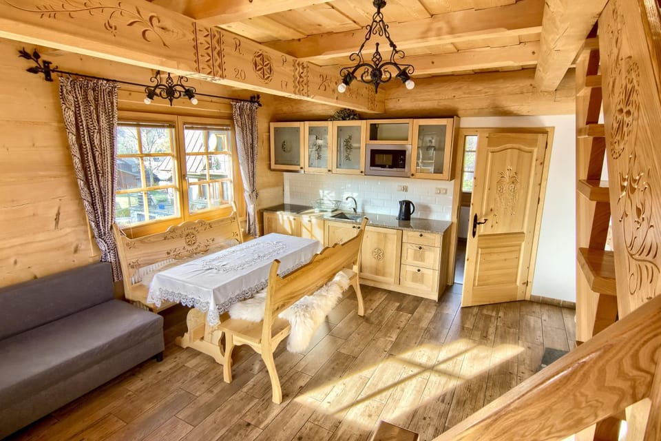Góralskie Bacówki z widokiem na Giewont Chalet in Zakopane