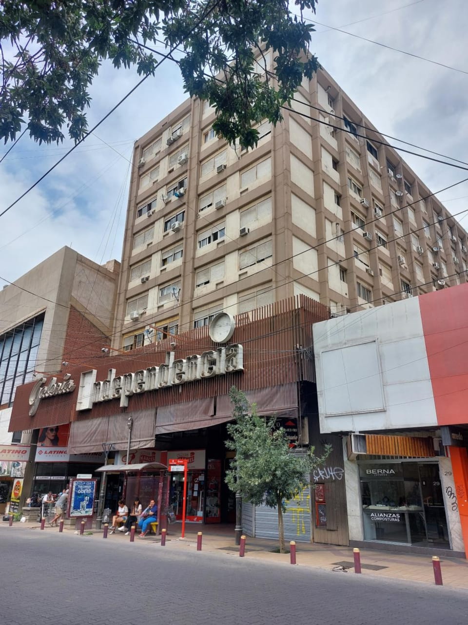 Property building, Neighbourhood, City view, Street view, Location