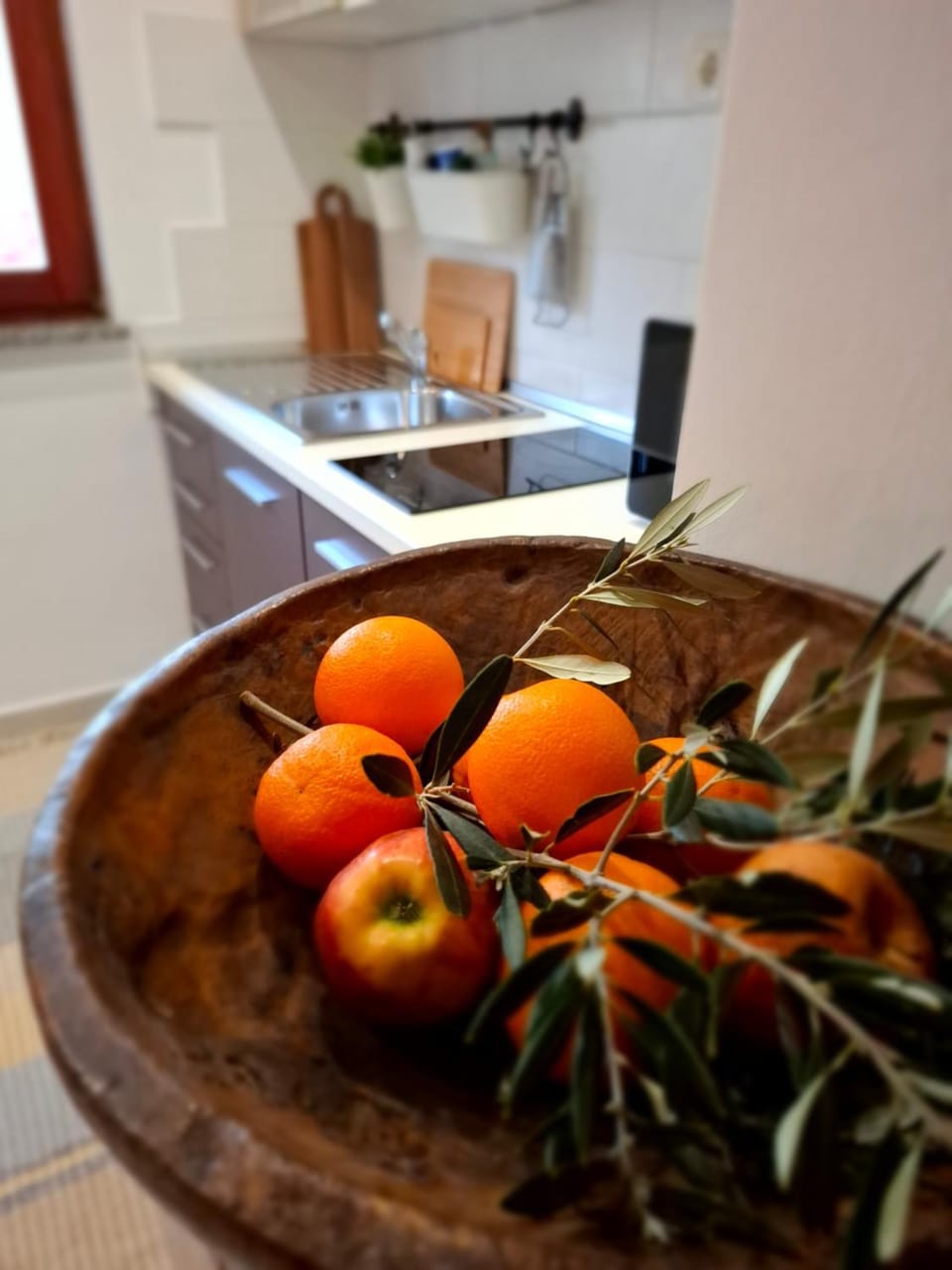 Kitchen or kitchenette, Food and drinks