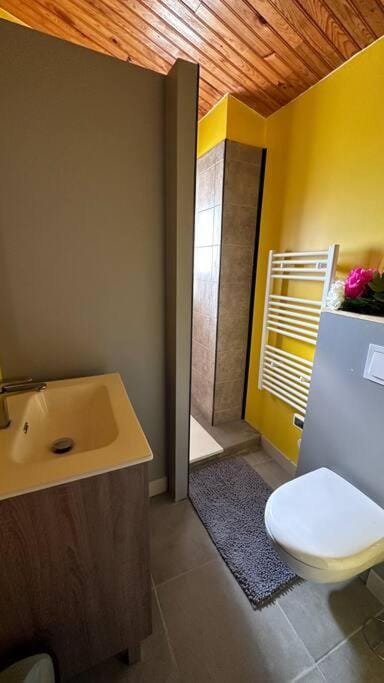 Toilet, Bathroom