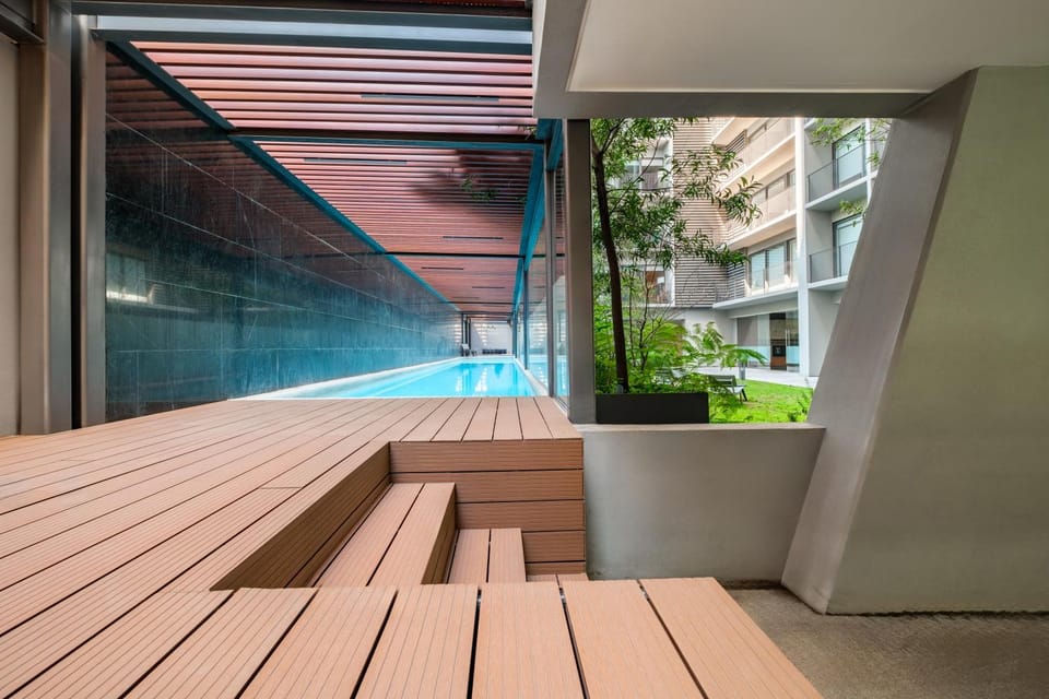 Swimming pool