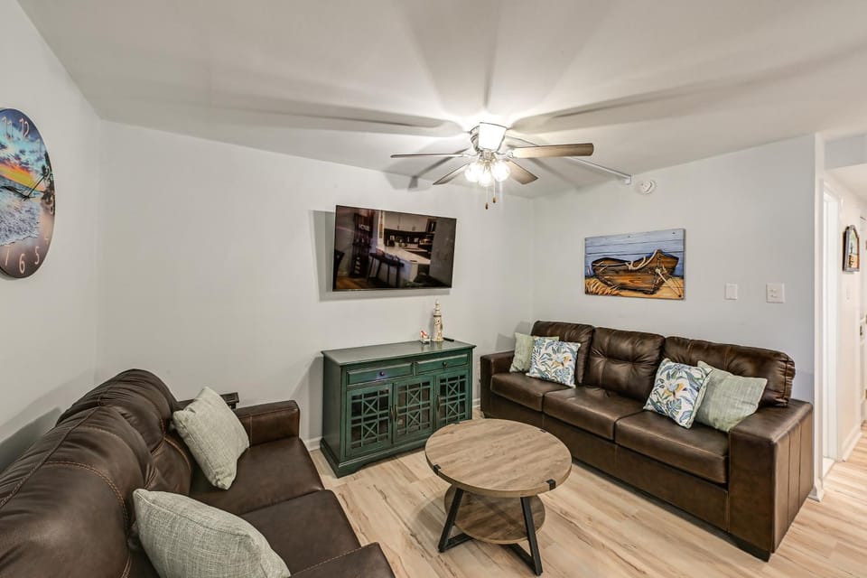 Steps to Maryland Beach! Condo w/ Furnished Patio House in Ocean City