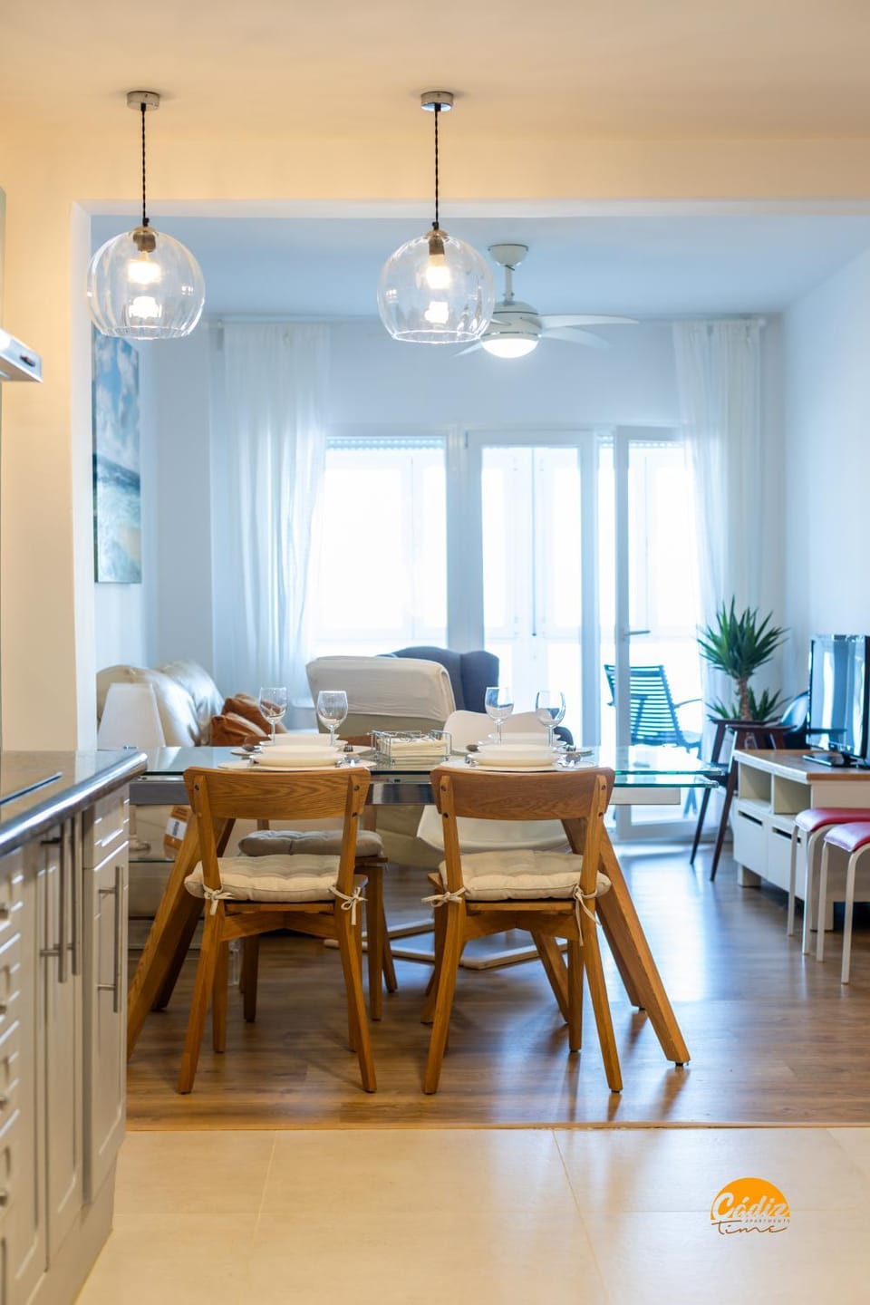 Living room, Dining area