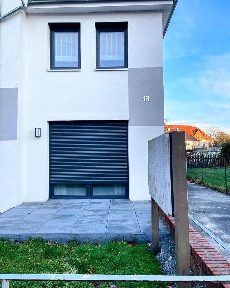 Property building, Balcony/Terrace
