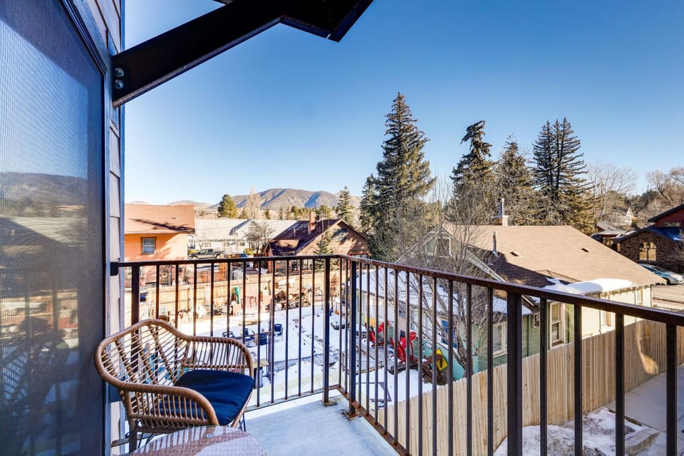 Flagstaff Townhome Near Downtown w/ Mountain Views House in Flagstaff