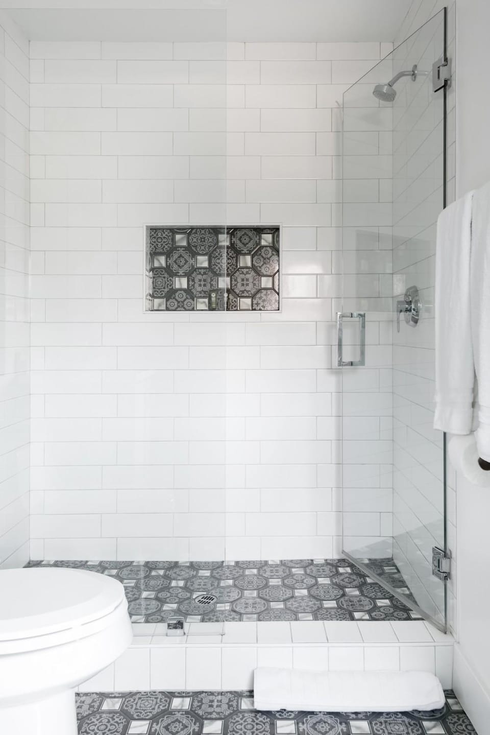 Shower, Bathroom, towels