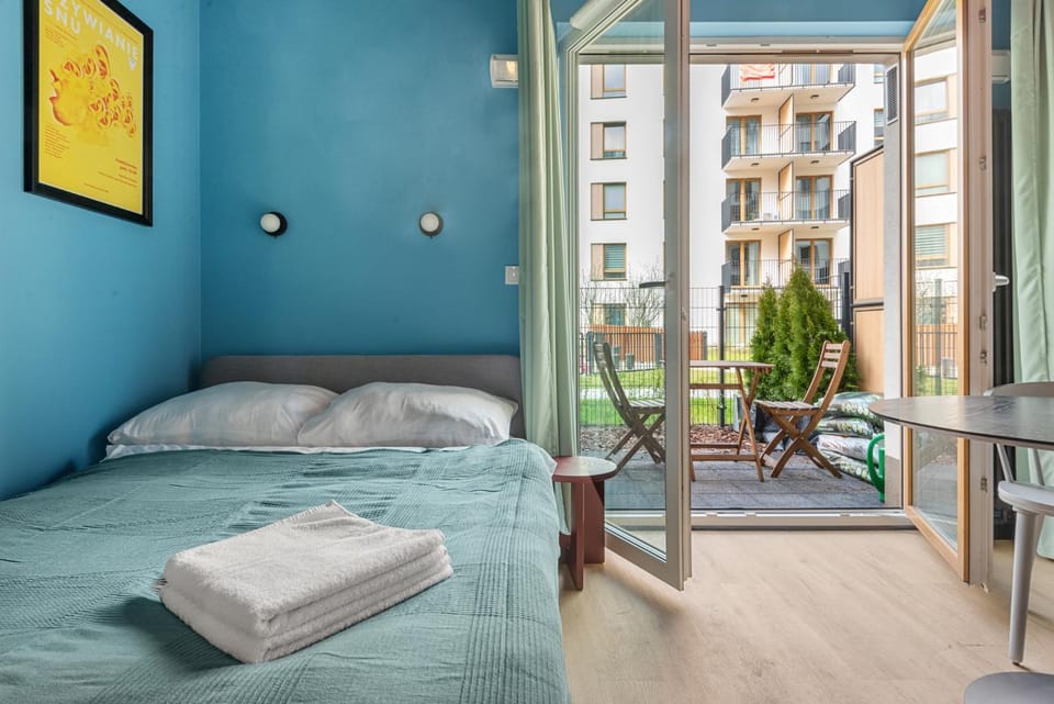 Colorful Apt close to the Center Great location Apartment in Warsaw