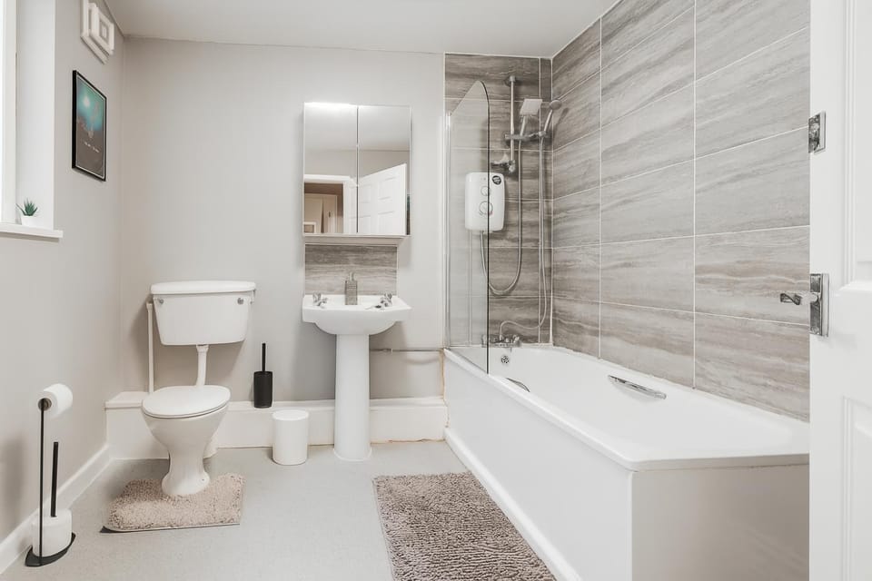 Shower, hair dryier, heating