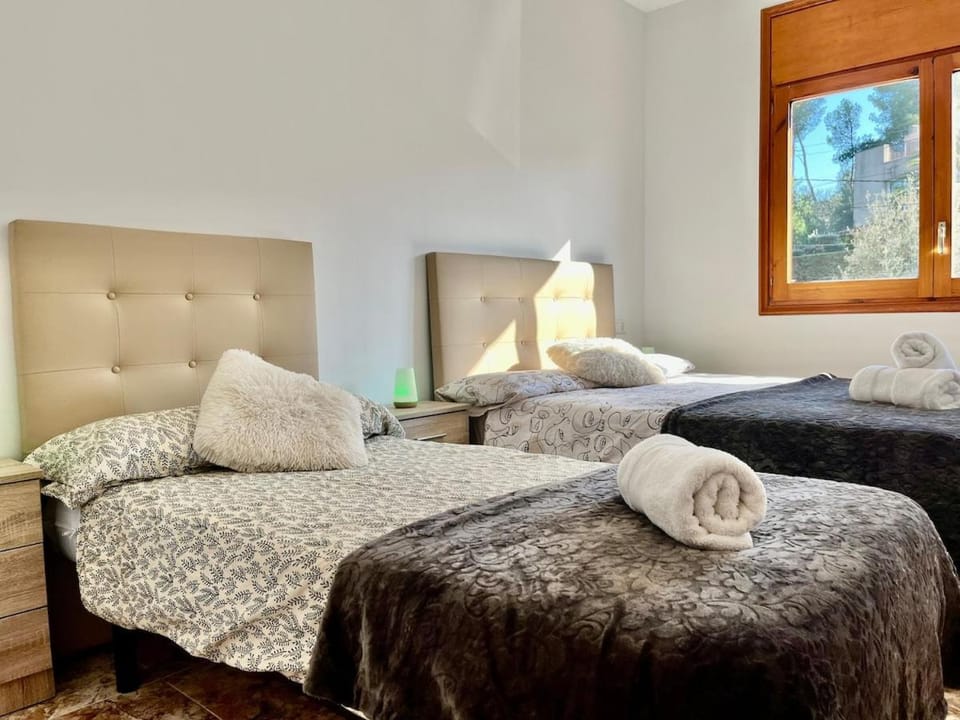 Amplio Apartamento Apartment in Vallès Occidental