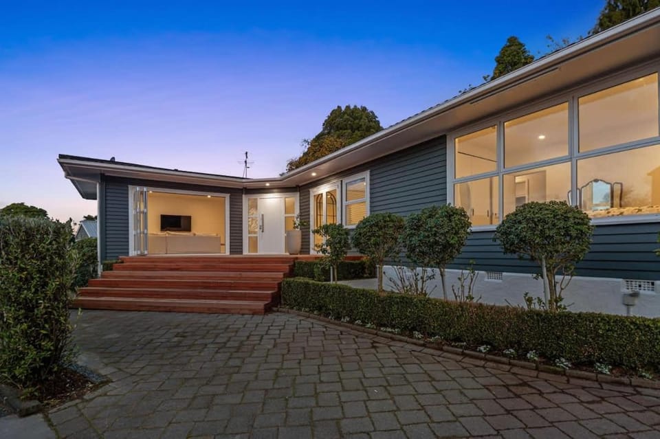 Epic Escape House in Rotorua