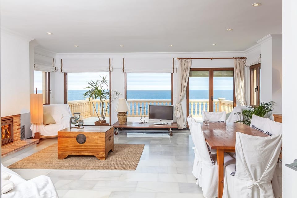 Dining area, Sea view