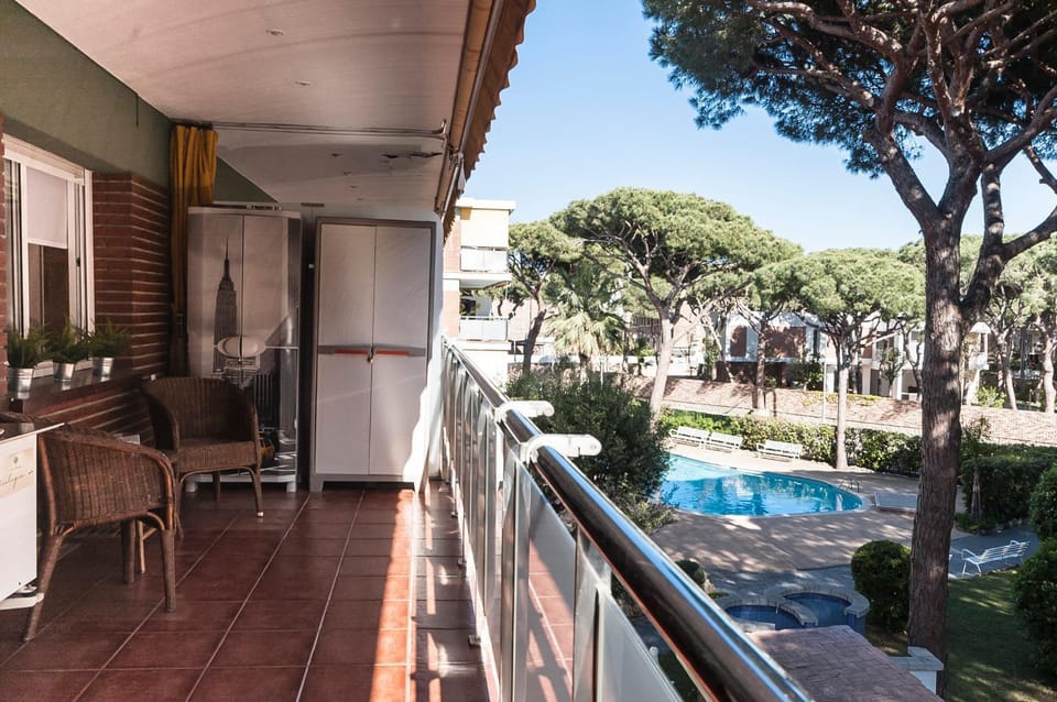 Balcony/Terrace, Swimming pool, Swimming pool
