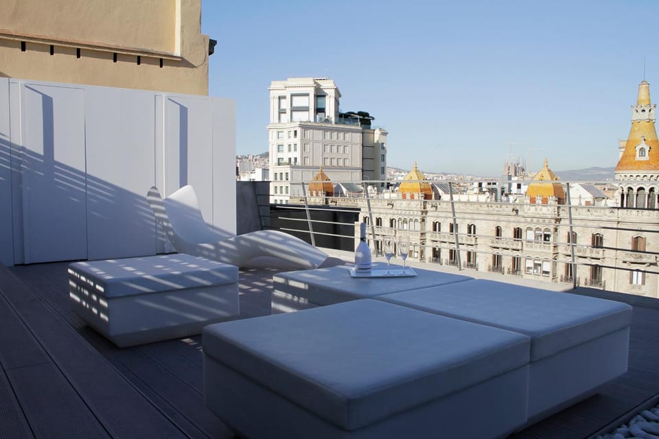 Balcony/Terrace, City view